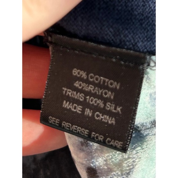 NWT Barneys New York Women's V-Neck Knit Cardigan Sweater Navy Blue‎ Size XS - Picture 12 of 13